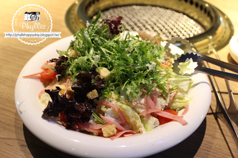 【屋馬燒肉中港店】台中必吃燒肉聚餐首選|高質感套餐×人氣沙拉×朋友聚會必訪餐廳 - 第4張圖