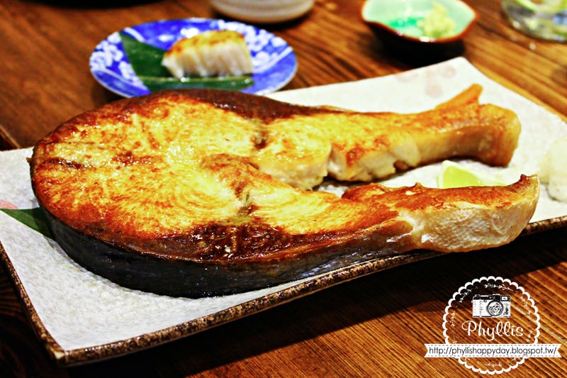 【樂座爐端燒 (崇德店)】各式聚餐首選｜好吃好玩好拍｜台中日式料理餐廳｜台中美食｜台中高級餐廳推薦 (餐點篇)