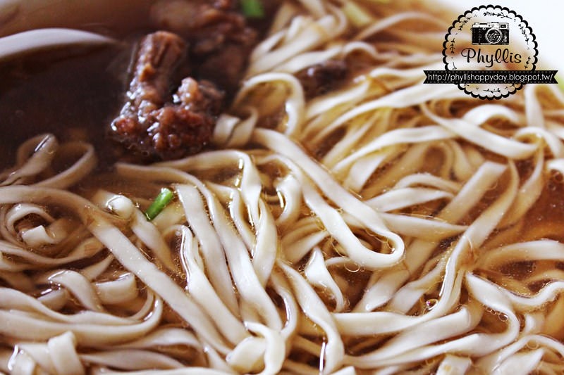 【竹崎外省麵】嘉義美食｜純樸外省麵食風味｜份量爆炸多又便宜｜滷味種類多超涮嘴｜嘉義必吃｜嘉義小吃