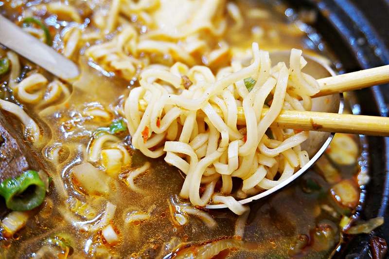 【台北江麻辣臭豆腐 (后里店)】平價美味選擇多｜辣度自由調整｜后里小吃｜后里麻辣臭豆腐｜后里美食