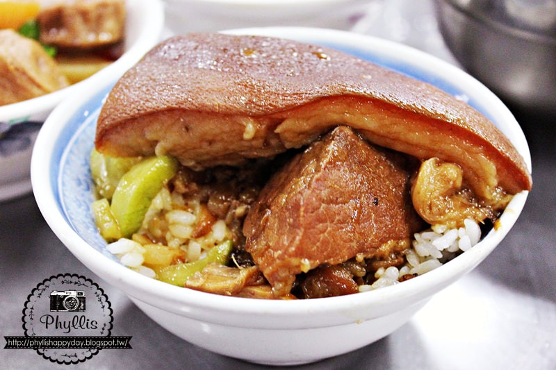 【李海魯肉飯】台中第二市場美食｜台中古早味美食｜飄香半世紀的魯肉飯｜台中滷肉飯｜台中美食｜台中小吃