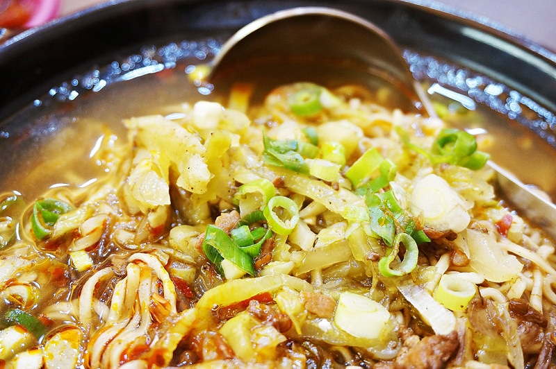 【台北江麻辣臭豆腐 (后里店)】平價美味選擇多｜辣度自由調整｜后里小吃｜后里麻辣臭豆腐｜后里美食