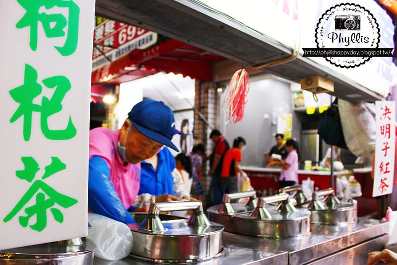 【阿嬤綠豆薏仁湯】大甲蔣公夜市裡的古早味溫暖系小攤｜大甲美食推薦｜蔣公夜市美食｜涼夏古早味