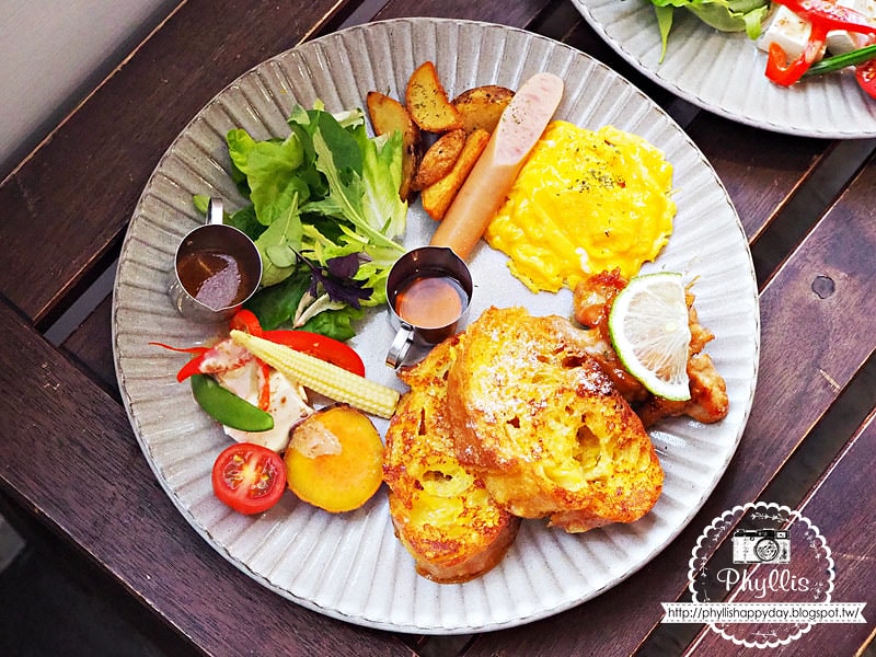 【小家山食 Homey Café & Meal】台中早午餐｜老宅咖啡廳｜日系文青風格｜溫暖系早午餐推薦｜台中西區餐廳｜台中美食