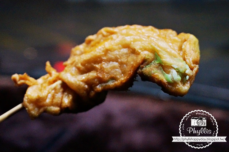 【艋舺夜市-東港旗魚串】萬華總店｜艋舺夜市美食｜真材實料｜旗魚黑輪每一口都Q彈｜ 艋舺夜市必吃