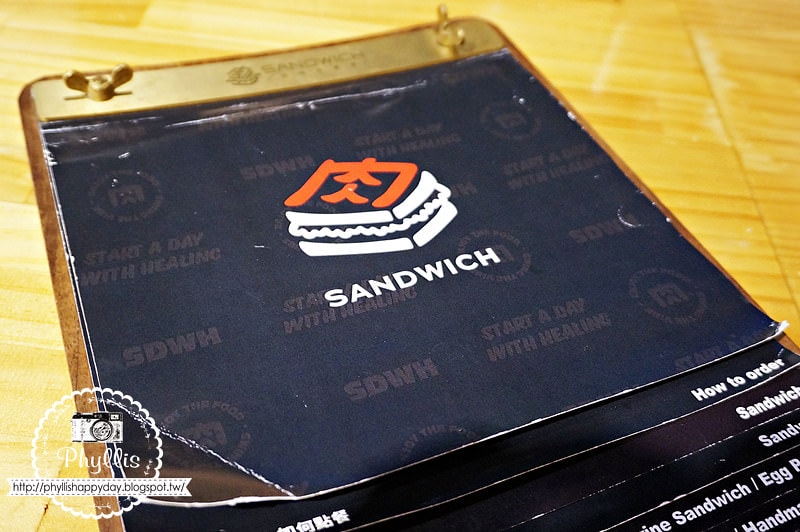 【肉Sandwich (中豐總店)】中壢早午餐｜肉三明治｜裝潢美氣氛佳｜聽說老闆超帥｜中壢美食