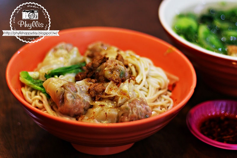 【德利麵食館】台中火車站美食｜繼光街美食｜經營30餘年麵食館｜銅板價吃飽飽｜台中麵店｜台中在地小吃｜台中美食