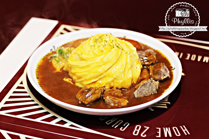【Home28咖哩 (大隆店)】味覺與視覺雙重享受的美味咖哩飯｜台中美食｜評價破千的咖哩飯｜台中咖哩飯｜咖哩控必朝聖｜台中美食