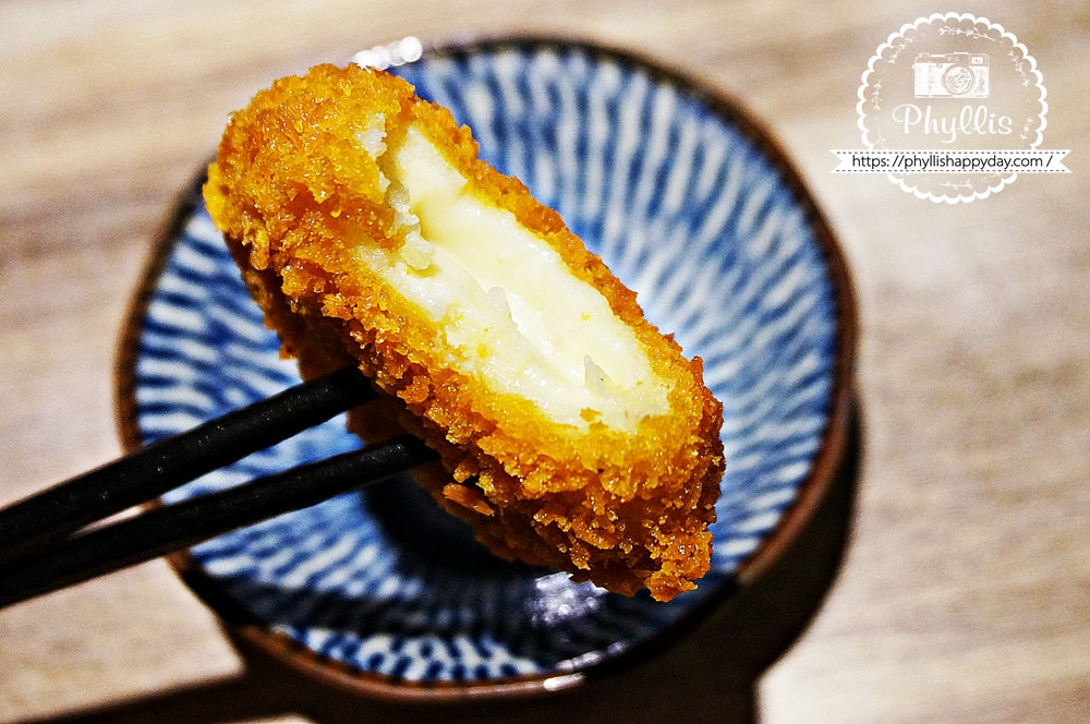 麵屋一人拉麵店、用心烹煮每一碗拉麵的優質日式小店、美到就像藝術品的拉麵！龍潭拉麵唯一推薦必吃！ - 相片中的菲莉絲