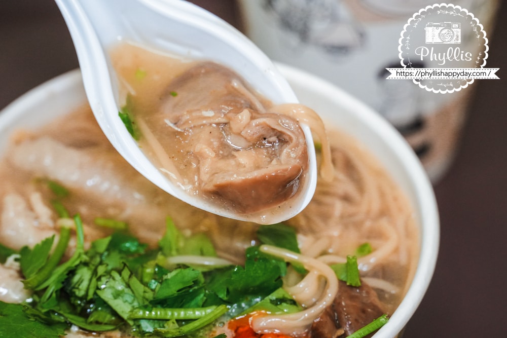【太常大腸麵線】桃園龍潭在地人早餐首選｜料多實在綜合麵線+自製辣椒超加分｜新店面環境更新