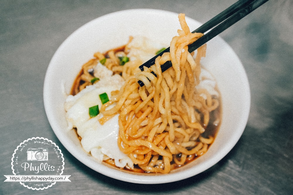 新竹小港陳｜醬油蛋意麵