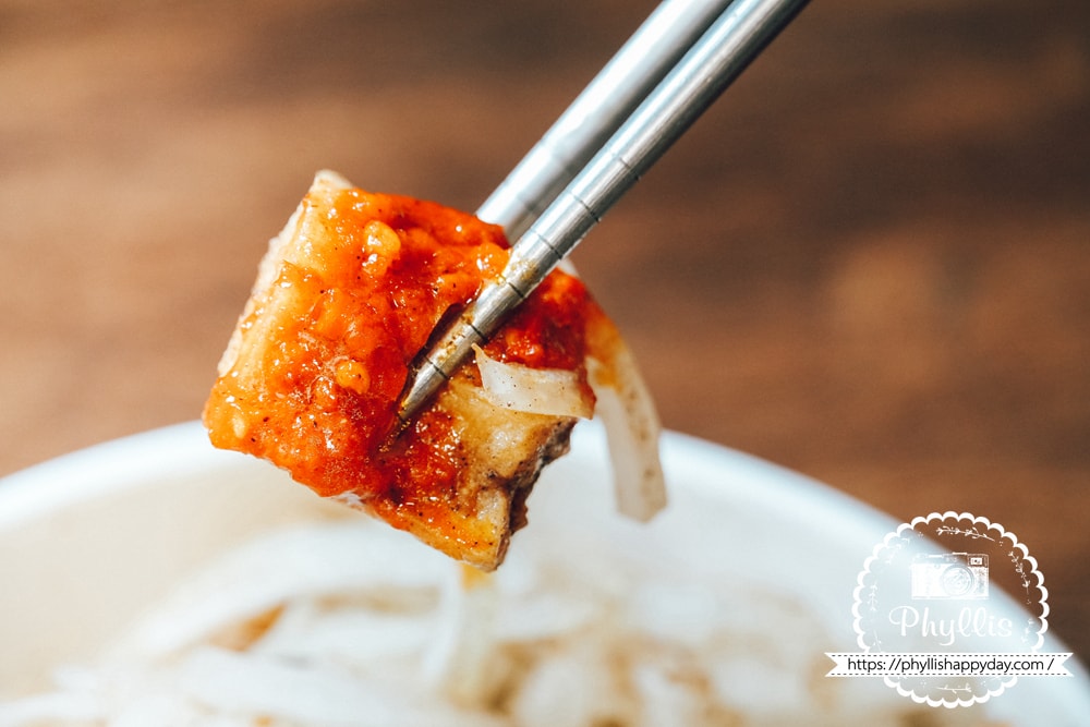 店家自製辣醬搭配臭豆腐｜桃園臭豆腐推薦辣味吃法