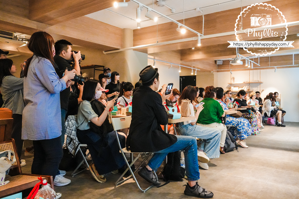 台灣優質創作者於2025食尚玩家聚會勺日咖啡廳場地互動熱絡，建立內容連結