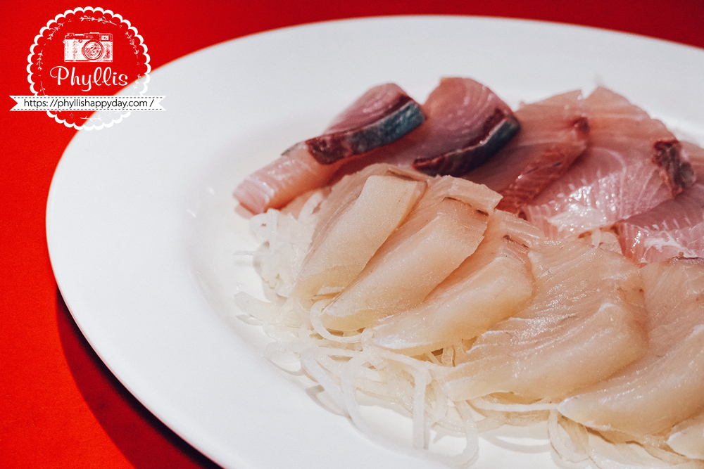 厚切生魚片特寫｜鮮甜軟嫩無腥味｜蘇澳人氣美食
