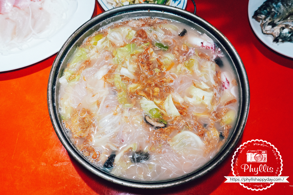 蘇澳小卷米粉湯｜湯頭清甜小卷新鮮Q彈
