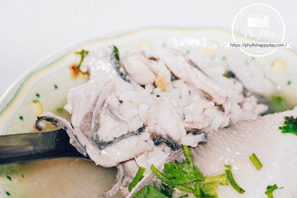 【阿憨鹹粥】一甲子台南老店的道地傳統早晨味道!必吃虱目魚鹹粥,公園路上的在地人早餐首選 - 第7張圖