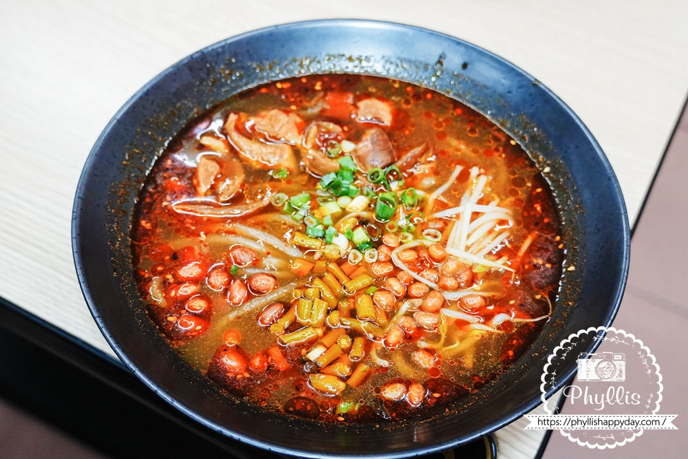 【川之香酸辣粉】龍潭中興路四川料理食記|平價家常風味,主打酸辣粉與麵食料理 - 第13張圖