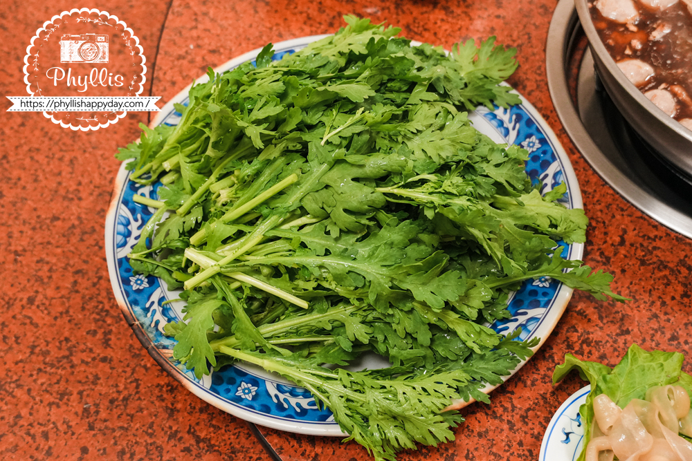 【阿晾薑母鴨】南投埔里在地人帶路的必吃老店|湯頭鮮甜回甘、得獎不斷、食尚玩家推薦|胡椒全鴨・鹽烤吳郭魚・鮮活泰國蝦,活跳跳上桌! - 第9張圖