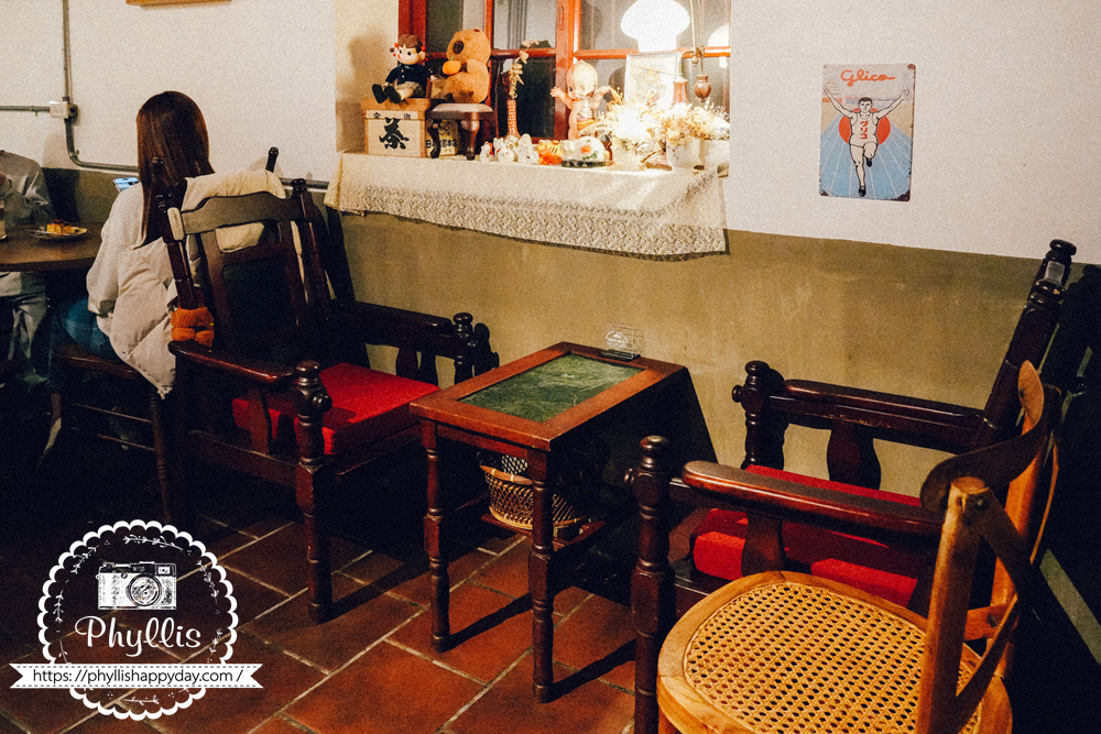 【咚窩蕊喫茶店】台南人瘋傳的神級布丁就在這!深夜限定甜點|可愛復古氛圍讓人一吃就愛上,越夜越有甜蜜滋味的永福路巷弄咖啡廳 - 第7張圖