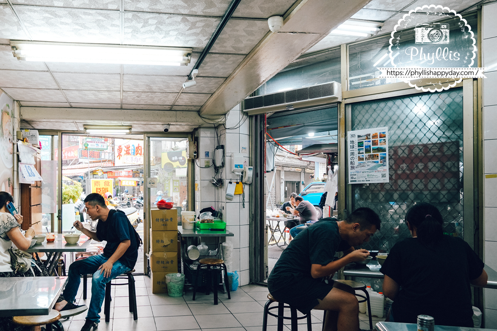 【嘉家樂肉丸-大甲店】蔣公路夜市的排隊肉圓50年老店｜酥炸與Q彈蒸肉丸都必點｜大甲鎮瀾宮周邊人氣必訪美食