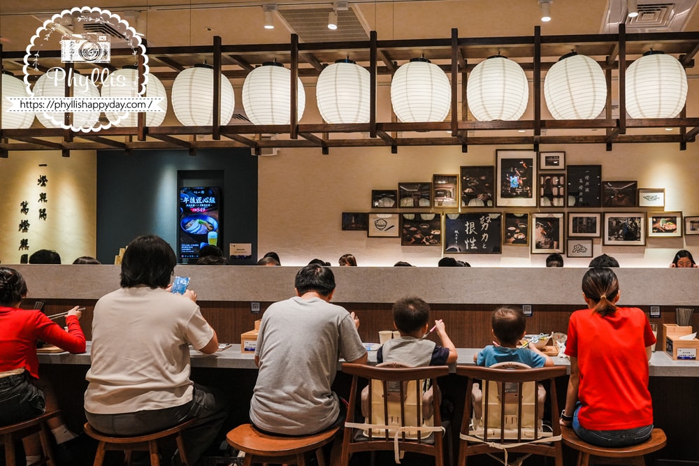 【麵屋一燈-勤美店】台中也能吃到東京拉麵之王!日本冠軍雞白湯濃郁登場,拉麵控必吃朝聖名店,不用飛日本也能吃到的幸福味道 - 第1張圖