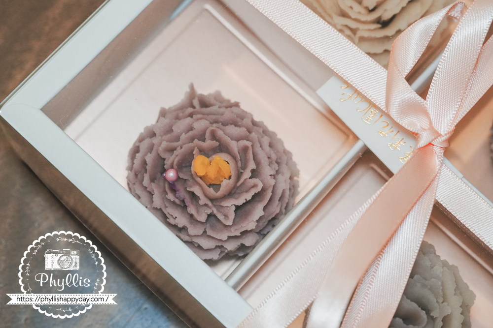 【茉莉花園Café – 手工裱花甜點禮盒】一開箱就戀愛的精品級甜點.每一朵都是可食用的花朵.一年四季都適合的質感送禮首選 - 第3張圖