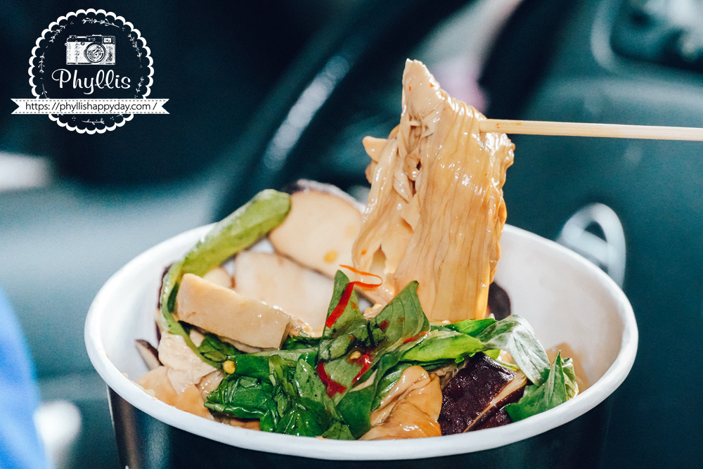 【品香世家】大溪在地人吃五代的老味道，巷弄內每日限量的豆製品老店，也能順路買伴手禮