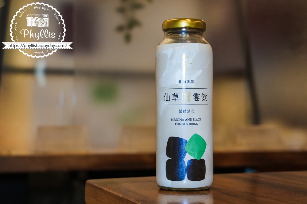 【雙月食品社-北投店】米其林必比登品牌北投美食推薦，雞湯拌麵小菜都好吃，難怪用餐時間內用外帶全客滿