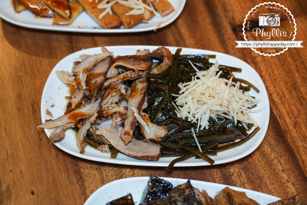 【雙月食品社-北投店】米其林必比登品牌北投美食推薦，雞湯拌麵小菜都好吃，難怪用餐時間內用外帶全客滿
