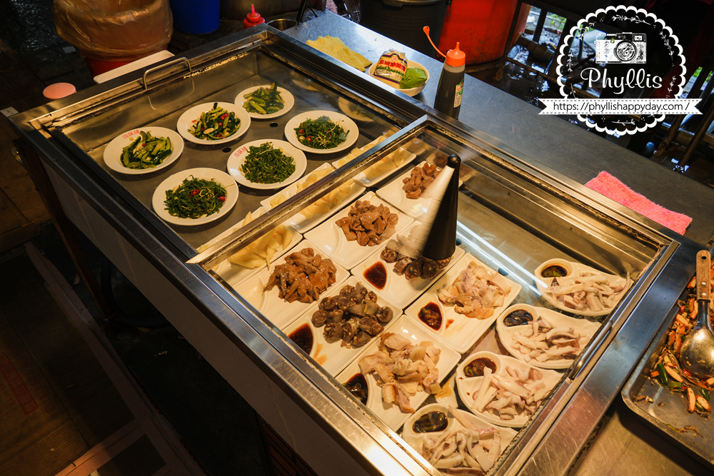 【宜蘭望龍埤鵝肉攤】藏在山中民宅的超人氣鵝肉小吃,20元白飯、鵝湯、炒米粉無限吃,在地老饕才知道的員山美食 - 第11張圖 【宜蘭望龍埤鵝肉攤】藏在山中民宅的超人氣鵝肉小吃,20元白飯、鵝湯、炒米粉無限吃,在地老饕才知道的員山美食