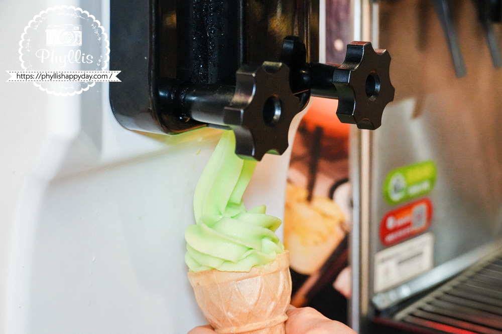 【貴族世家mini-龍潭大池店】｜龍潭新開幕精緻系吃到飽！299元起牛排 + 誠意自助吧：大份量水果、雞湯炸物披薩、環境漂亮好停車，旁邊就有停車場