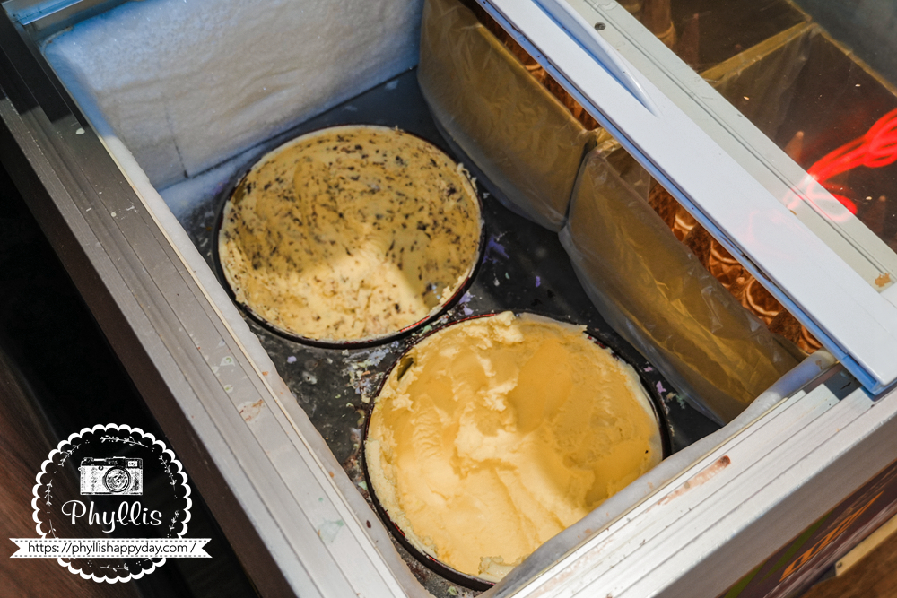 【貴族世家mini-龍潭大池店】｜龍潭新開幕精緻系吃到飽！299元起牛排 + 誠意自助吧：大份量水果、雞湯炸物披薩、環境漂亮好停車，旁邊就有停車場