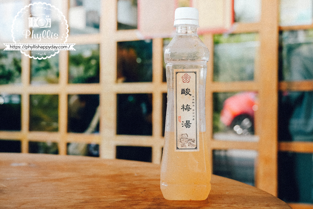 【老棠酸辣粉】放在口袋名單好多年終於解鎖!復古老宅酸辣粉、牛三寶酸辣粉必點,台中北區人氣美食推薦 - 第28張圖 老棠酸辣粉手工酸梅汁飲品,酸甜清爽適合搭配麻辣酸辣粉料理
