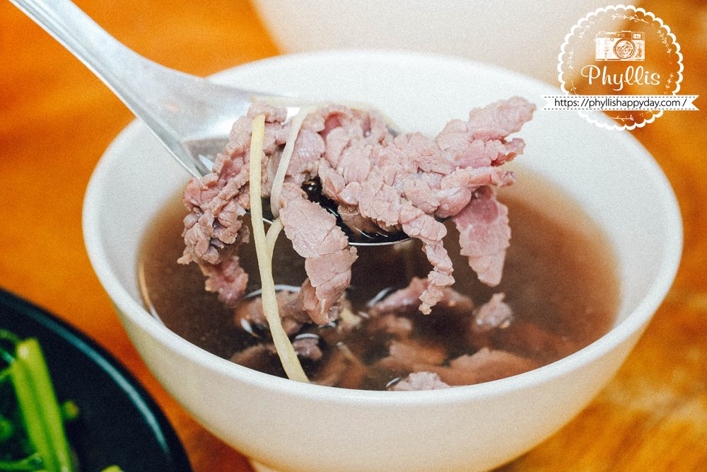 台南中西區阿蓮牛肉湯台南公園店牛肉湯首圖,公園路人氣台南牛肉湯推薦