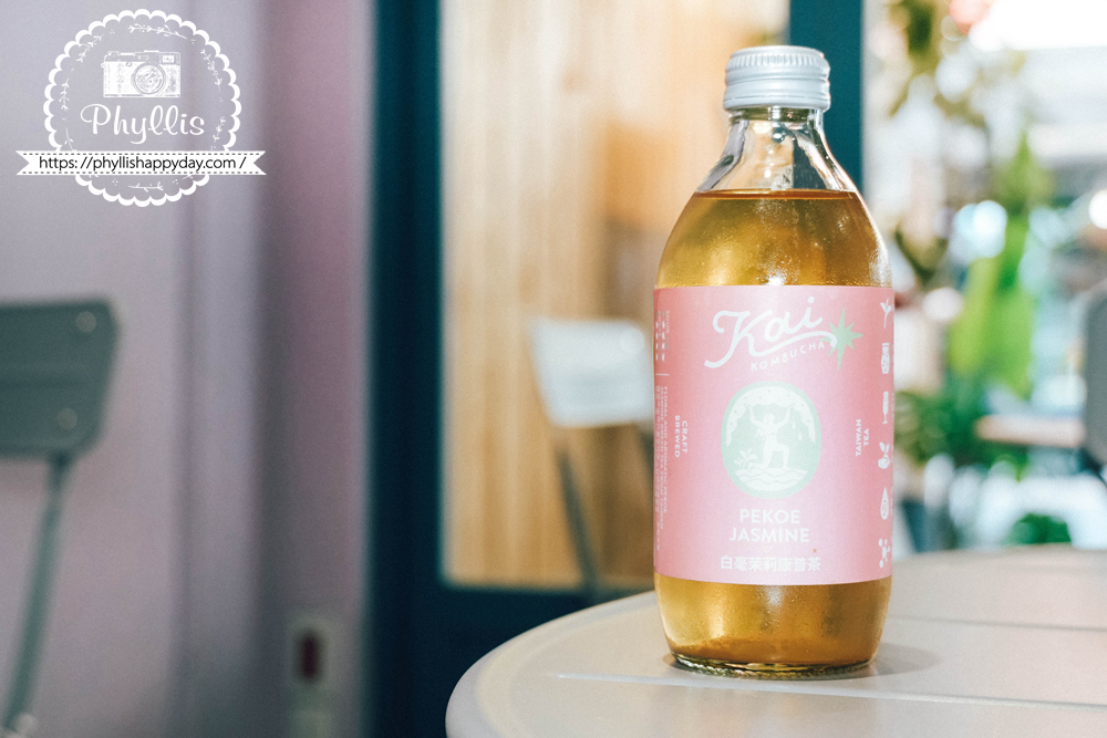 樂粄米龍潭店白毫茉莉康普茶，清爽茶香飲品獨照
