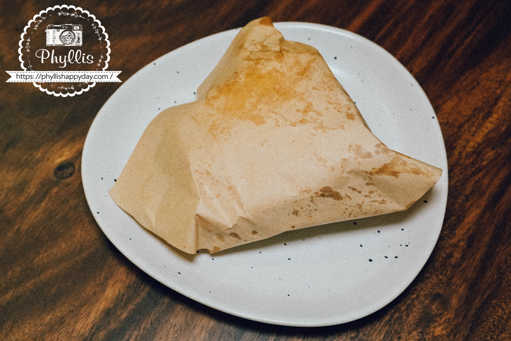 梅干扣肉刈包專賣店龍潭店梅干扣肉刈包外帶包裝，桃園龍潭刈包外帶推薦