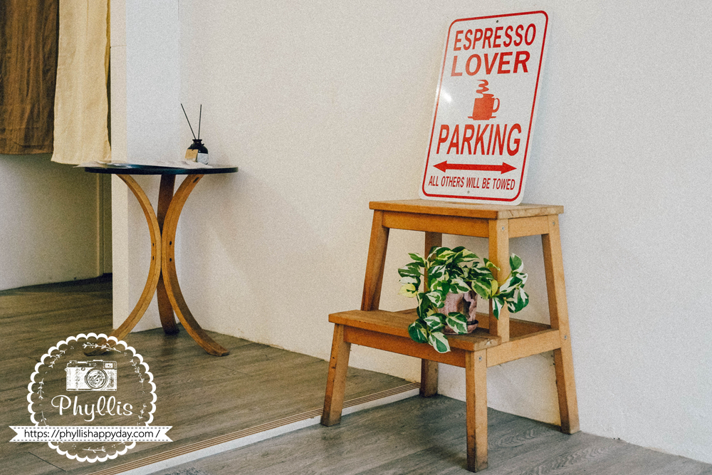 SweetBang Cafe店內綠植充滿各個角落，桃園龍潭植栽系質感咖啡廳