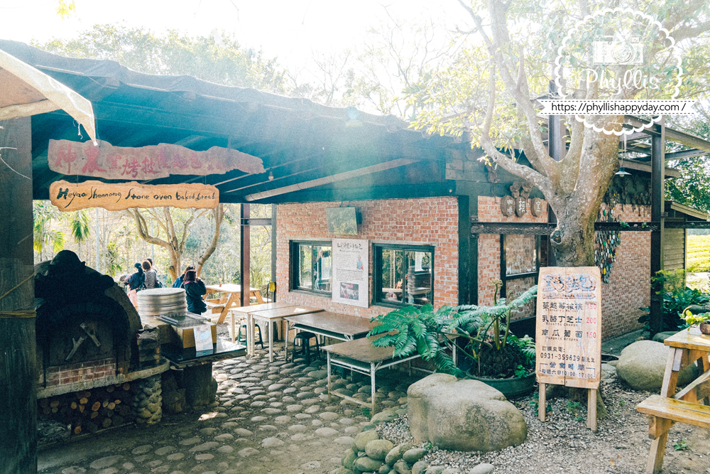 神農窯烤披薩麵包店外觀，桃園龍潭三和段和窯文創園區旁美食推薦