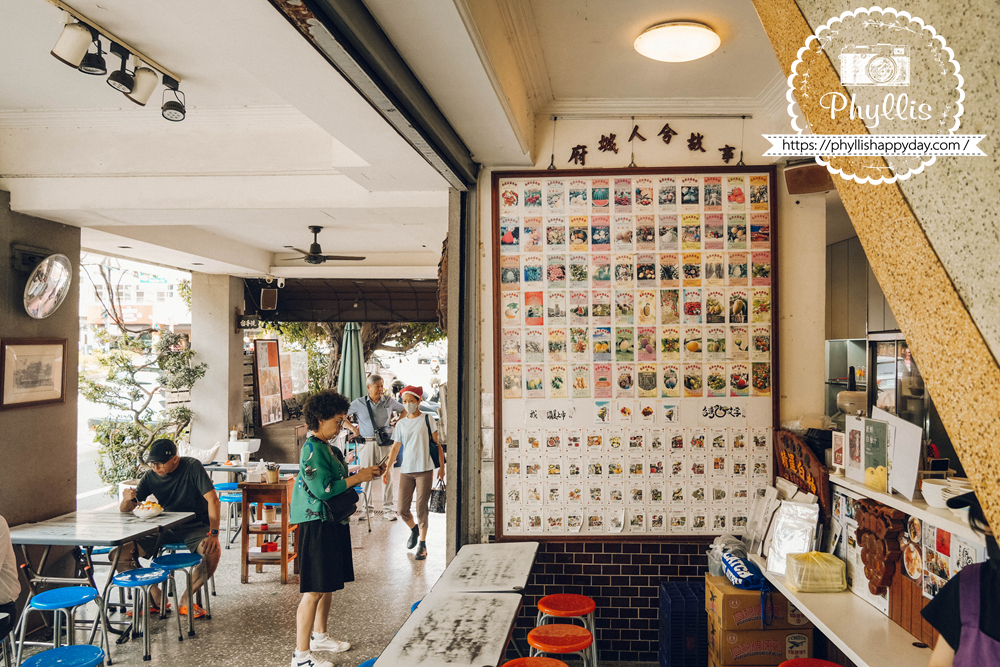 莉莉水果店復古用餐環境，台南中西區熱門水果冰與甜品老店