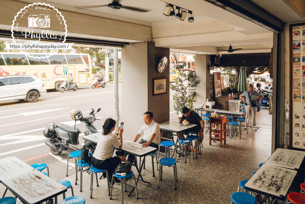 台南莉莉水果店用餐空間，在地人與觀光客都推薦的人氣老店
