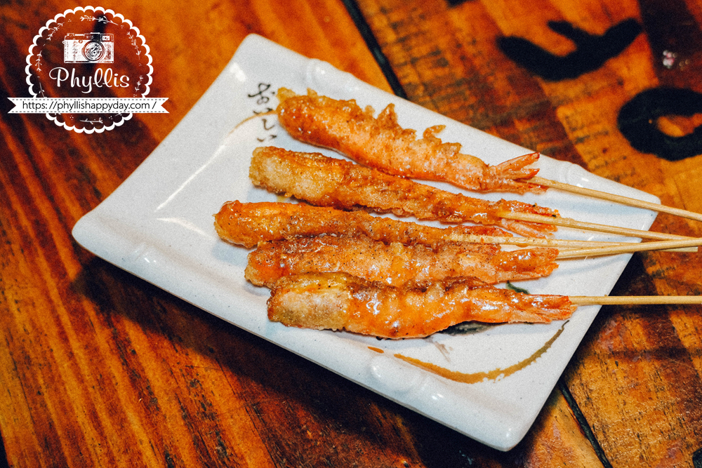 【烤食-車庫】龍潭宵夜人氣燒烤店|串燒、炸物、海鮮不用吃到飽|親子友善可調辣度|營業到凌晨1點 - 第18張圖 烤食-車庫懶人蝦一份60元,桃園龍潭宵夜海鮮燒烤人氣餐點